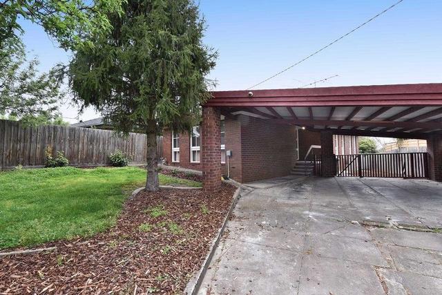 32 Blaxland Drive, VIC 3429