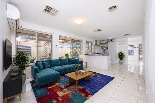18 Hodges Street, WA 6056