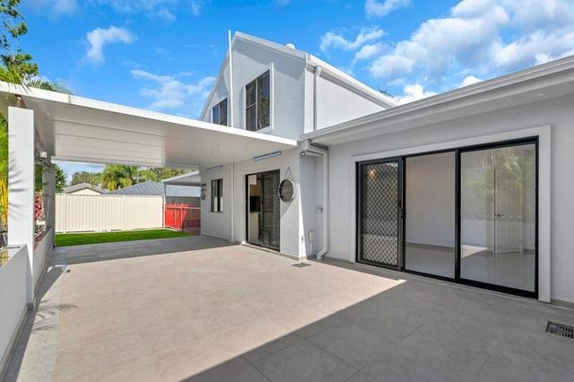 2/30 Corunna Crescent, QLD 4214
