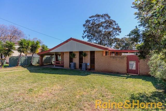 35 Brigalow Avenue, NSW 2830