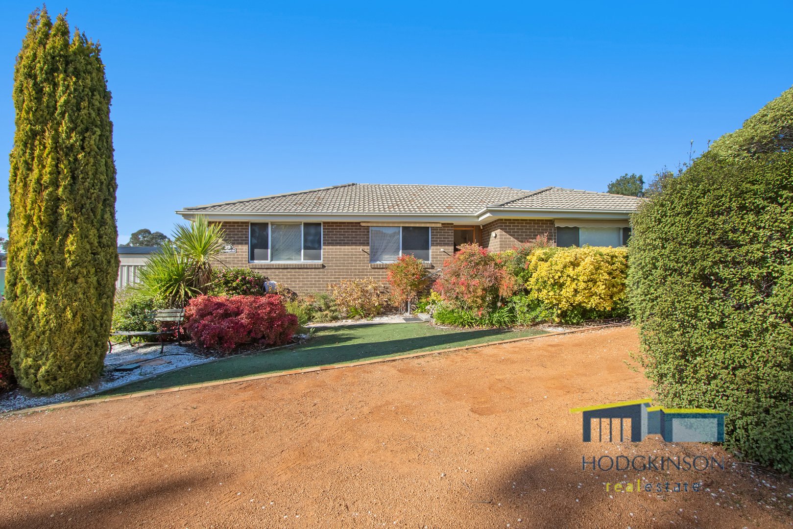 39 Vansittart Crescent, Kambah - Image 1