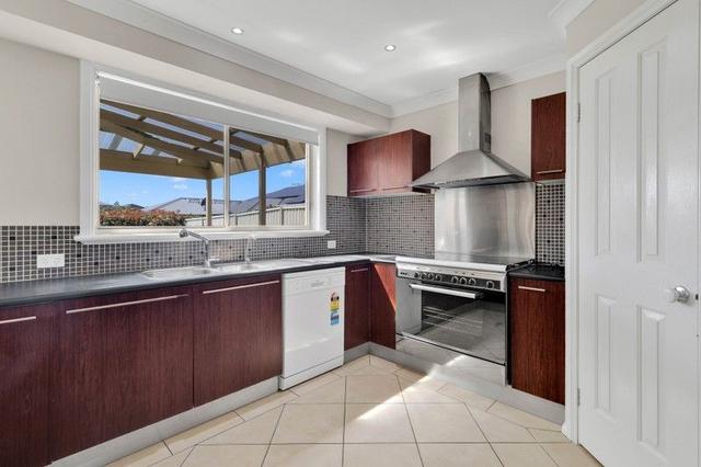 2 Viewfield  Crescent, NSW 2259