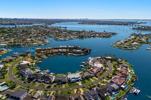 16 James Cook Island, NSW 2224