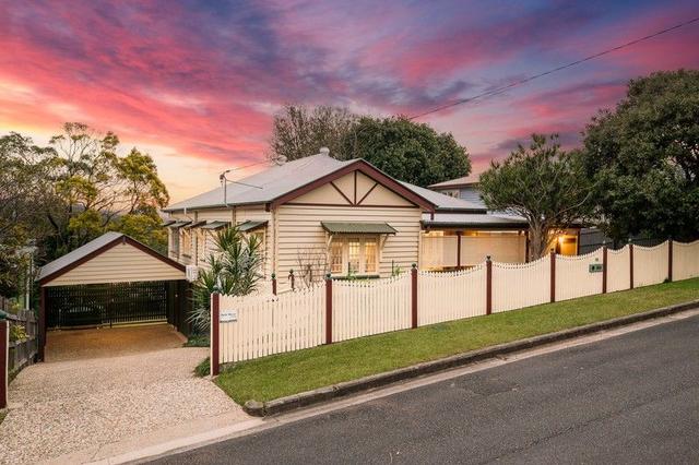 15 Victoria Terrace, QLD 4031