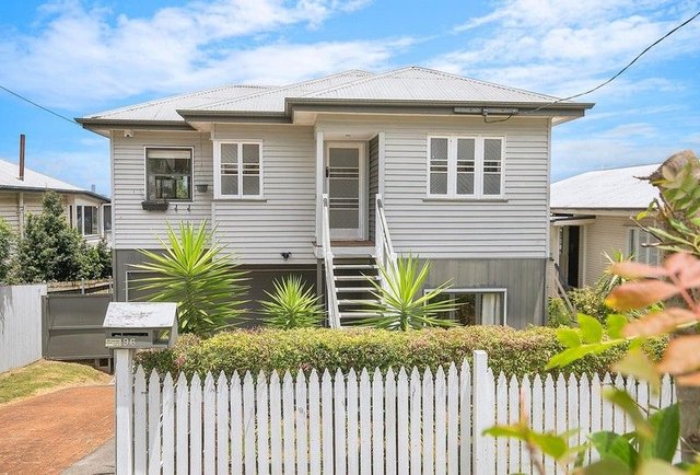 96 Pateena Street, QLD 4053