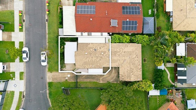 1/12 Avi Court, QLD 4215
