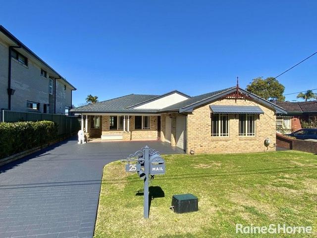 25 Beale Crescent, NSW 2198