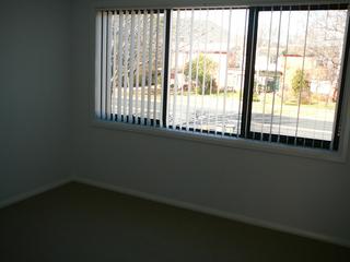 Bedroom 1 (2012-09-21)