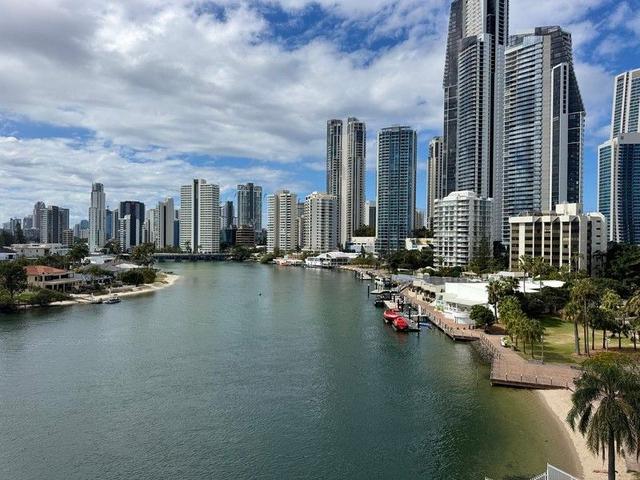 73/30 Watson Esplanade, QLD 4217