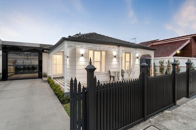 34 Hutchinson Street, VIC 3057