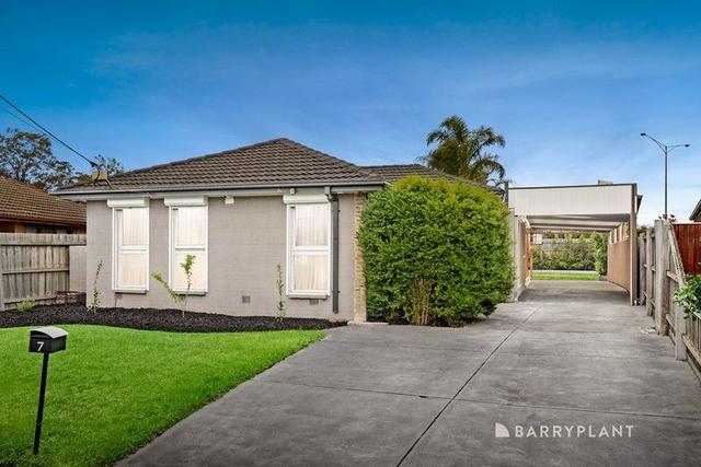 7 Cumberland  Crescent, VIC 3074