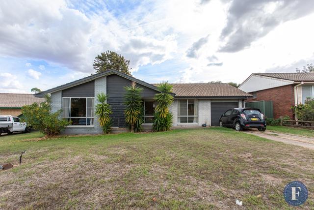 3 Coolabah Crescent, NSW 2794
