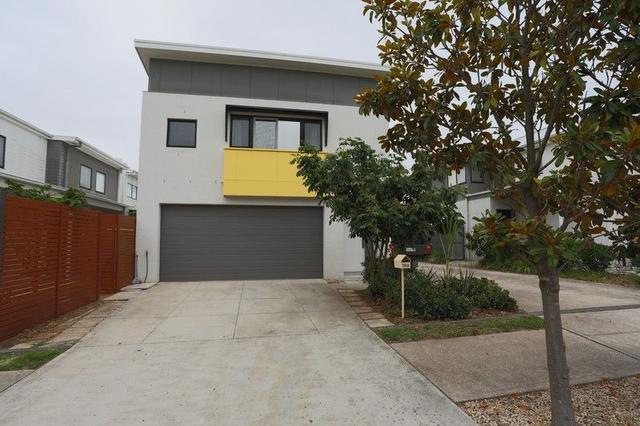 18A Greenbank Drive, NSW 2148