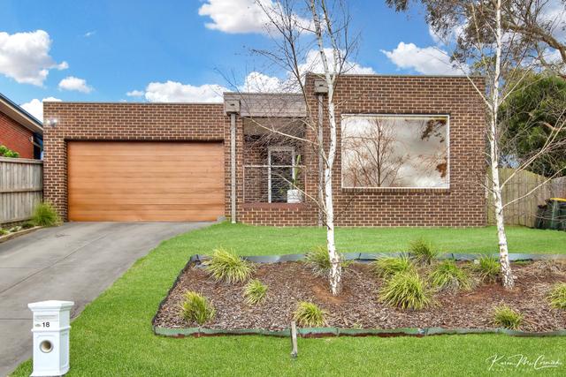 18 Walker Drive, VIC 3818