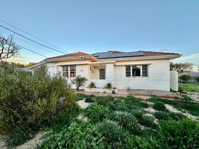 14 Leonora  Street, WA 6315