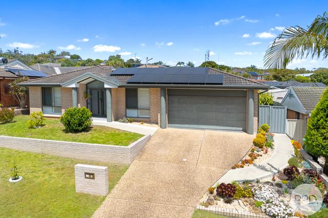 18 Castaway Close, NSW 2316