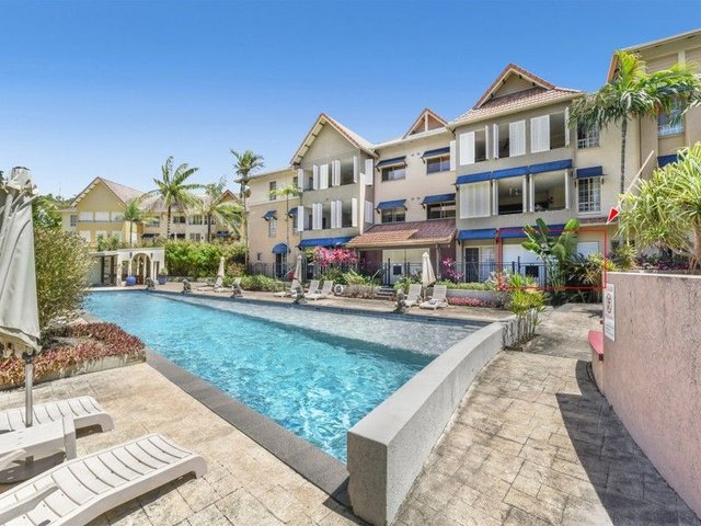 903/2-10 Greenslopes Street, QLD 4870