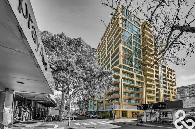 1311/40 Hall  Street, VIC 3039