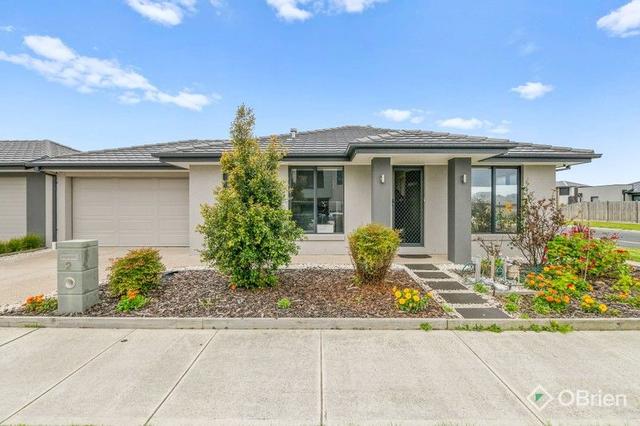 2 Lanosso Avenue, VIC 3977