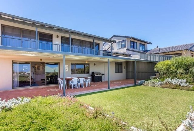 7 Urbahns Way, WA 6025