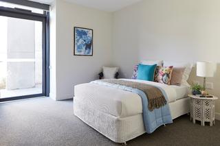 Bedroom 1 (2018-06-06)