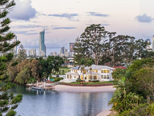 Moana Point/54 Moana Park Avenue, QLD 4218