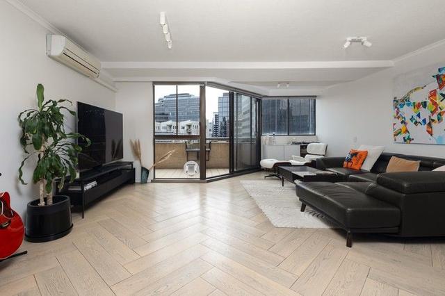 45/27 Queens Rd, VIC 3000