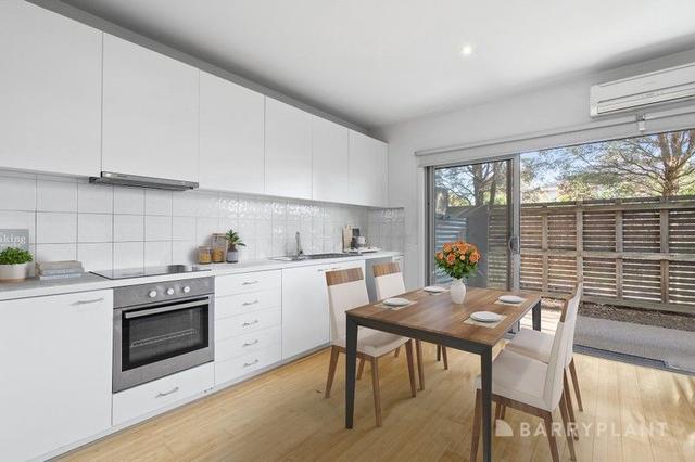 35 Waxflower  Crescent, VIC 3083