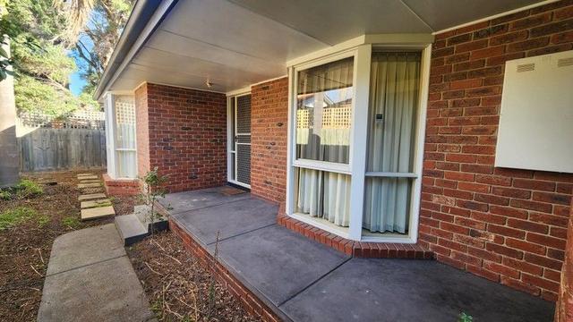 2/11 Stewart Street, VIC 3204