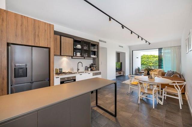 301/9 Lapraik Street, QLD 4007