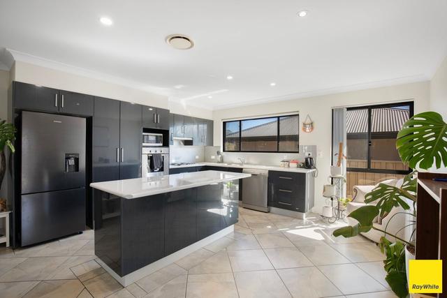 4/8-10 Grills Place, NSW 2350