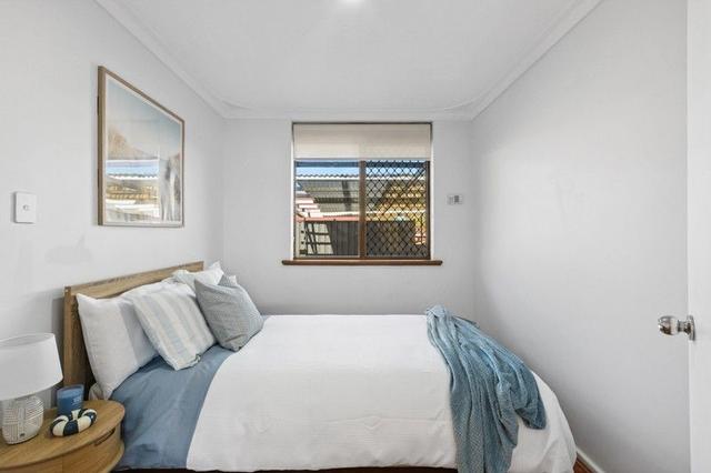 16 Barque Place, WA 6025