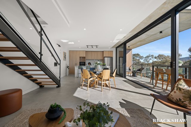 24/2 David Street, ACT 2612