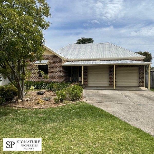 8 Julia Court, NSW 2850