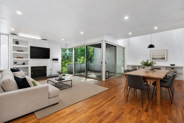 329 Canterbury Road, VIC 3182