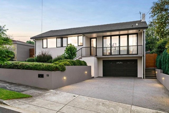19 Sevenoaks Avenue, VIC 3084