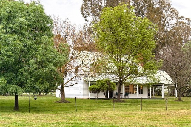 523 Howes Creek-Goughs Bay Road, VIC 3723