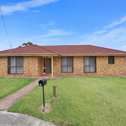 12 Longwood Court, VIC 3048