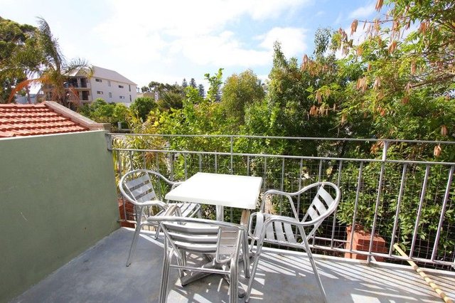 4/9 Charles Street, WA 6151