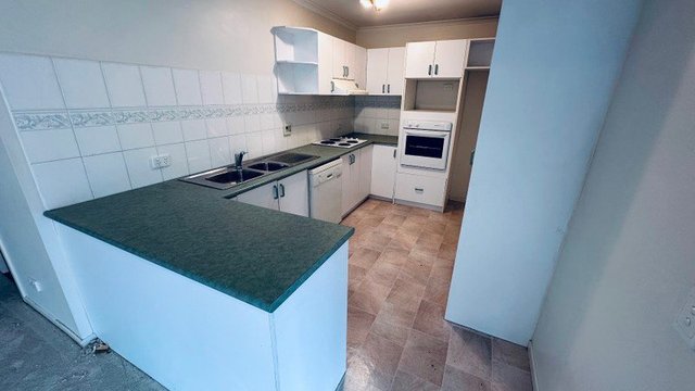 2/6 Murdoch Court, VIC 3025