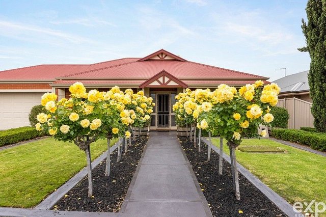 9 Paradale Drive, SA 5352