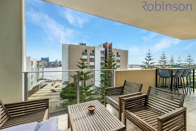 401/4 Honeysuckle  Drive, NSW 2300