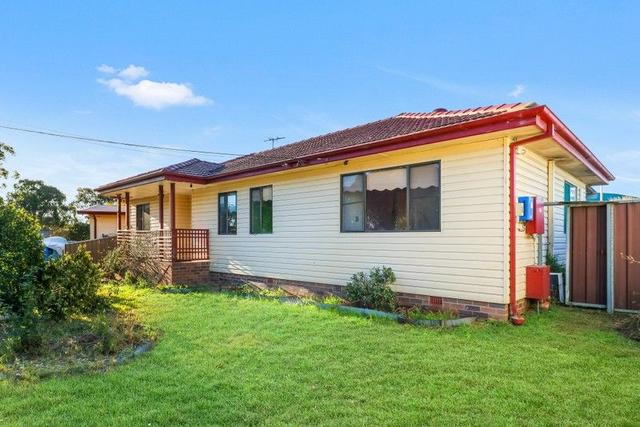19 Aitape Cres, NSW 2770
