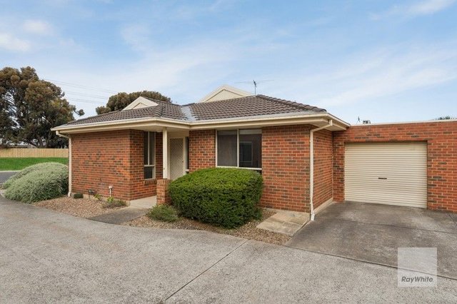 69 Village Avenue, VIC 3038