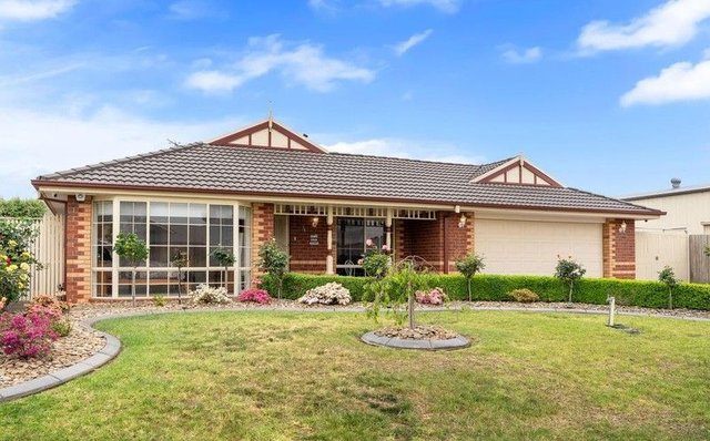 4 Shiraz Ct, VIC 3429