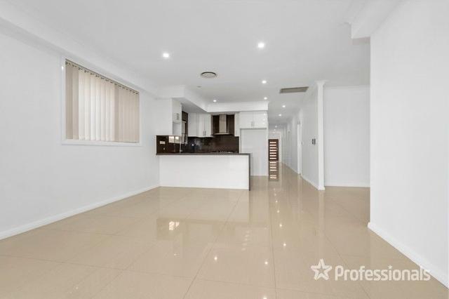 8B Minnamurra Circuit, NSW 2170