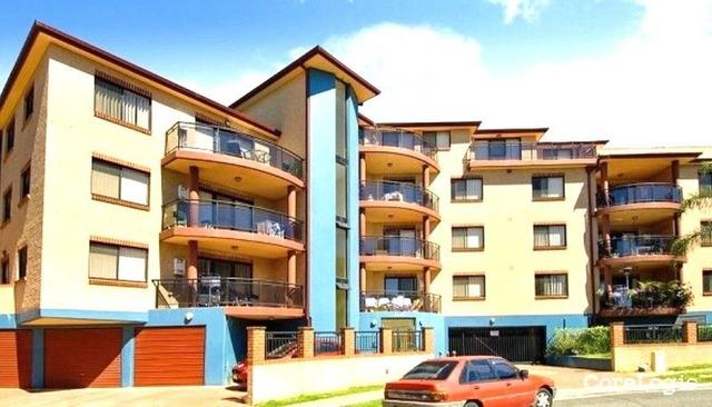 5/10-12 Tindall Avenue, NSW 2170