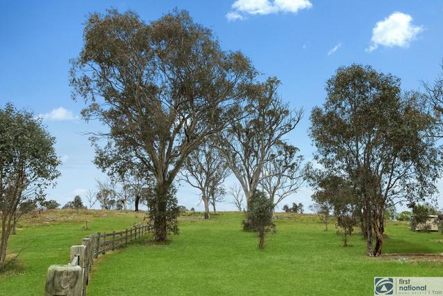 6 Stringybark Place, NSW 2582