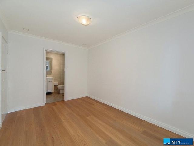 9/5 Hillside Crescent, WA 6051