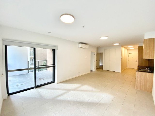 207/9-15 Northumberland Street, NSW 2170